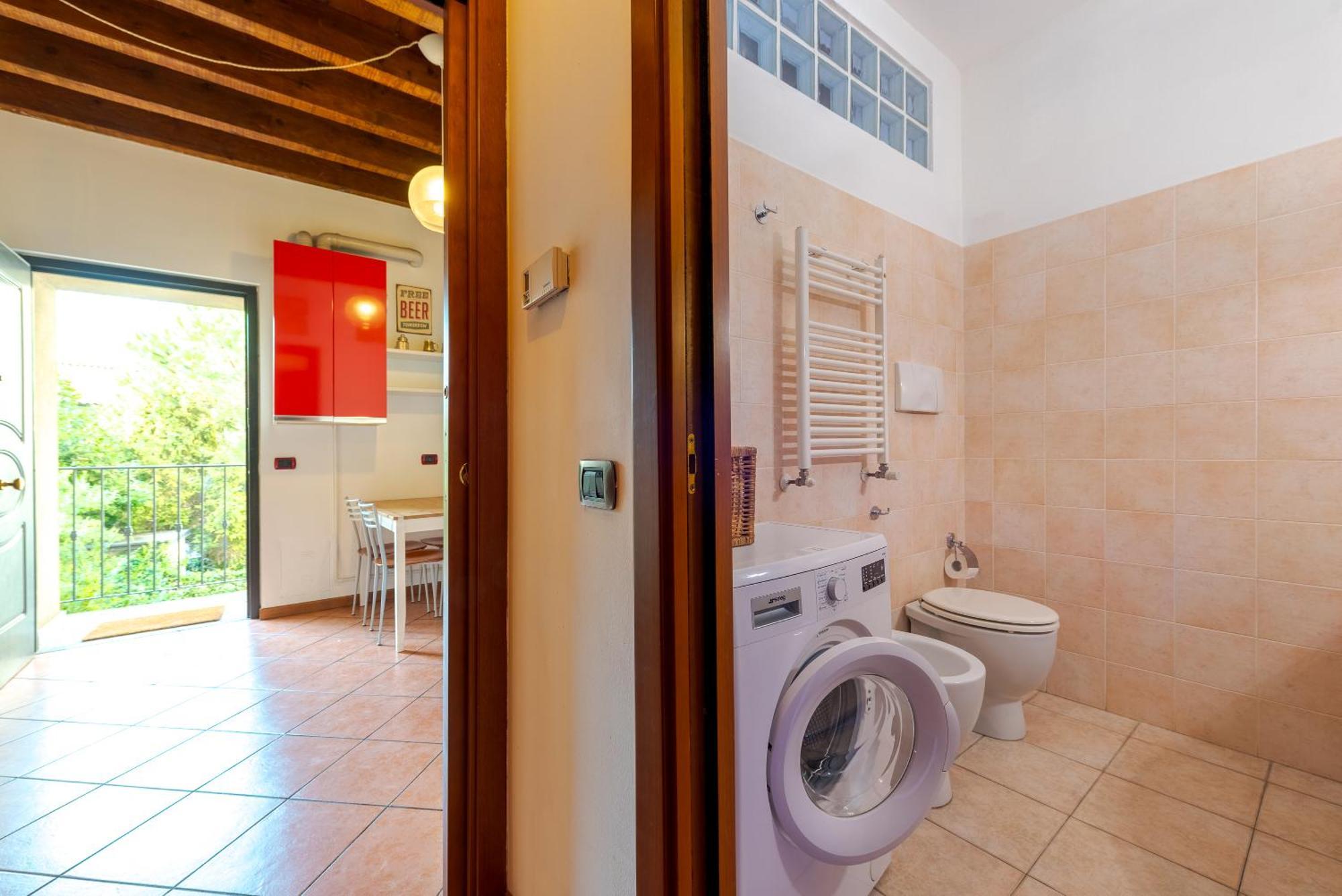 Guest Planet - Rosso Milano Apartment - Navigli Area Ngoại thất bức ảnh