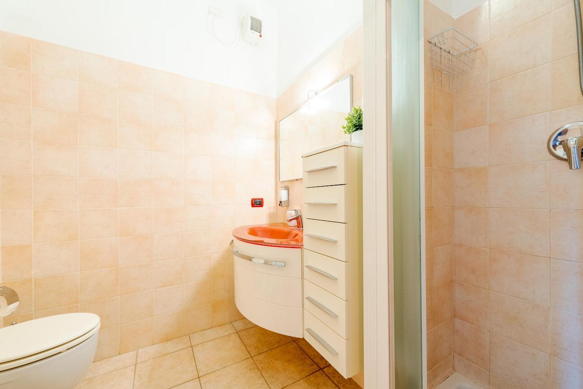 Guest Planet - Rosso Milano Apartment - Navigli Area Ngoại thất bức ảnh